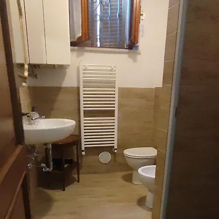 Holiday home Canal Di Bocco Tra 5 Terre E Versilia Luni