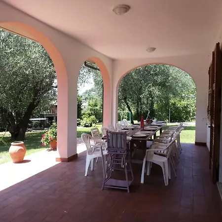 Canal Di Bocco Estate Two Private For Families & Groups Luni