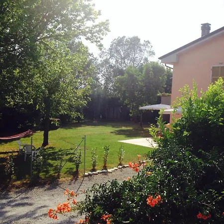 Canal Di Bocco Tra 5 Terre E Versilia