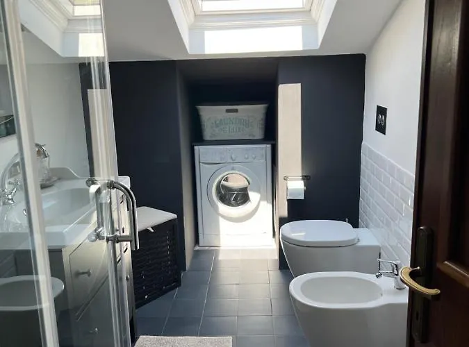 Canal Di Bocco Tra 5 Terre E Versilia * Luni