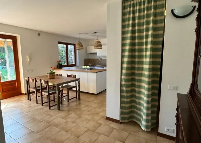 Canal Di Bocco Tra 5 Terre E Versilia Feriehus